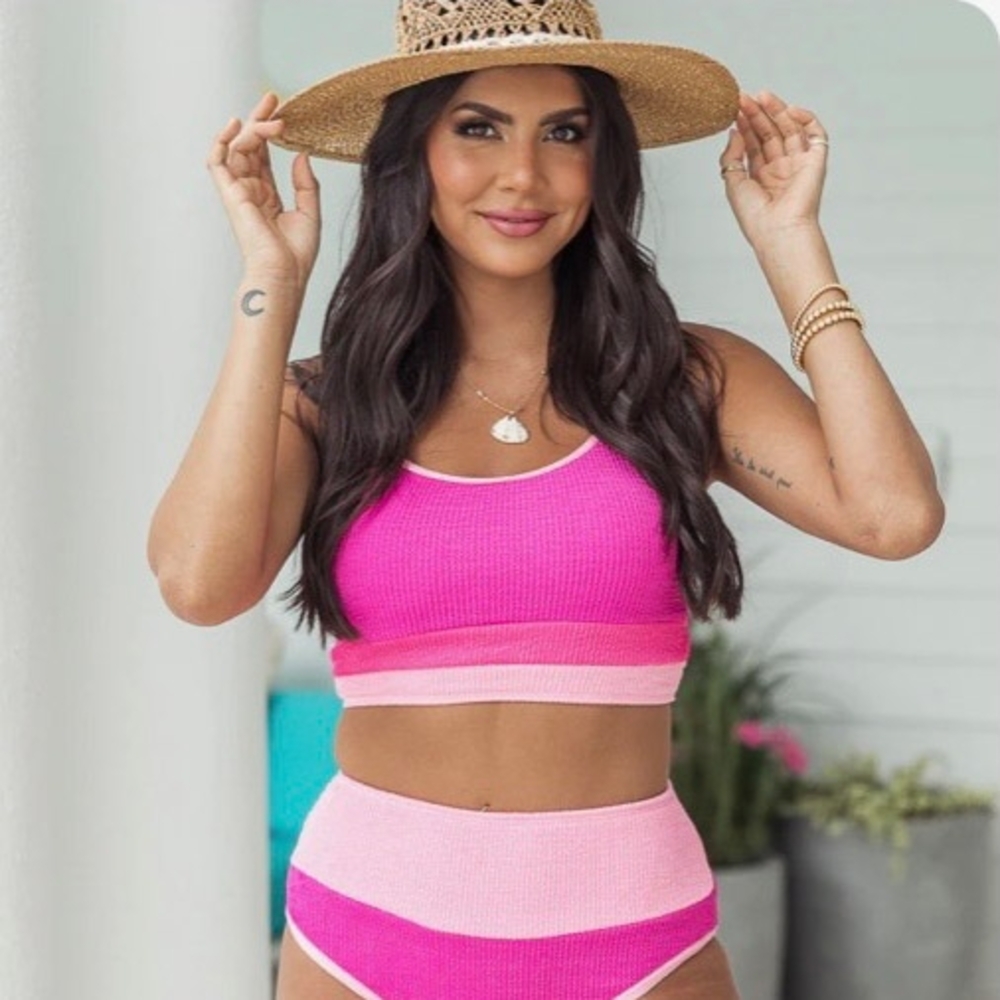 Pink Lily Color Block Women's Swim Bikini Top